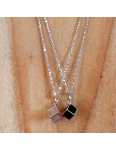 Boucles d'oreilles cubiques,  rose  ou noire, 