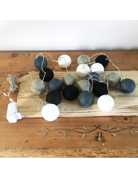 Guirlande lumineuse à LEDS en fils de coton tissé colorés, sur secteur