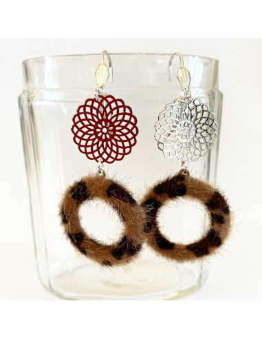 Bocles d'oreilles cercle poil fauve et filigrane métal argenté