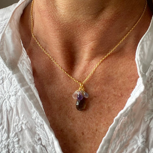 Collier court avec pendentif grappes de pierres fines sur chaine argent plaqué or 3 microns 2