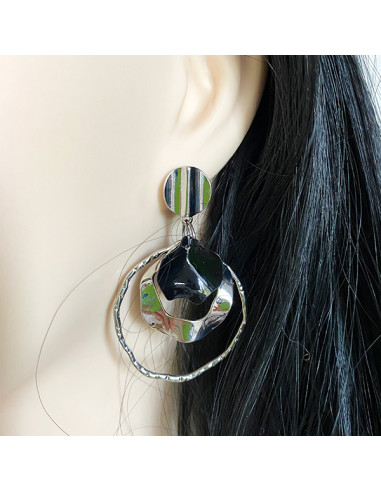 Boucles d'oreilles pendants ondulés argentés ou...