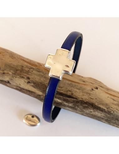 Bracelet cuir sur fermoir croix aimanté
