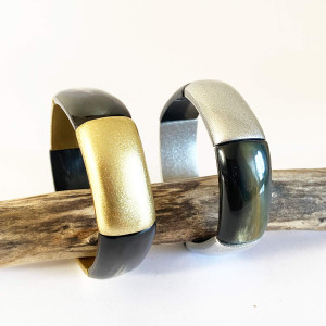 Bracelet corne naturelle et corne argentée ou dorée sur élastique