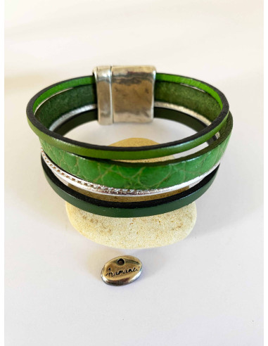 Bracelet cuir multirang motifs et unis