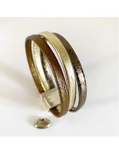 Bracelet en cuir doré et bronze sur fermoir magnétique