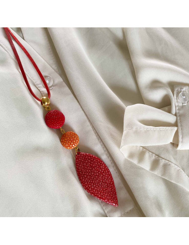 Collier sautoir pendentif Galuchat bicolore