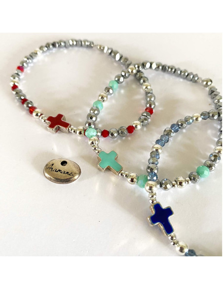 Bracelet croix émaillée avec perles et hématites sur élastique Bracelet croix émaillée avec perles et hématites sur élastique