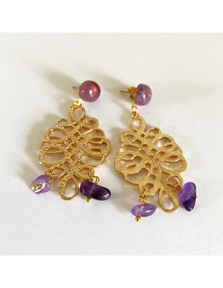 Boucles d'oreilles arabesques dorées et pierres naturelles