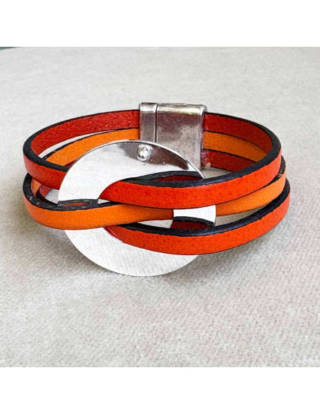 Bracelet cuir entrelas sur cercle argenté