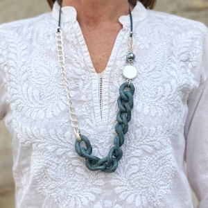 Collier long maillons cuir et chaine plaqué argent 2