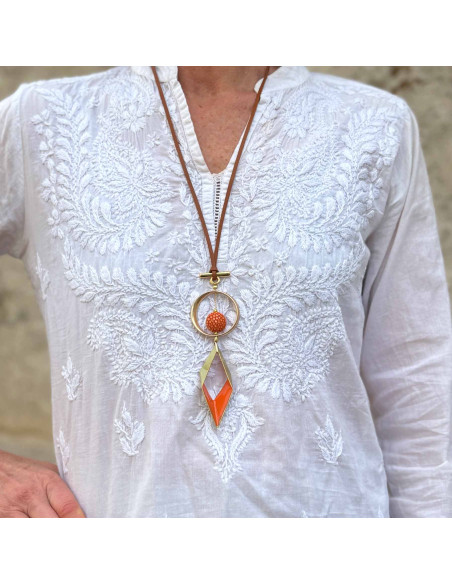 Collier sautoir pendentif losange émail de couleur