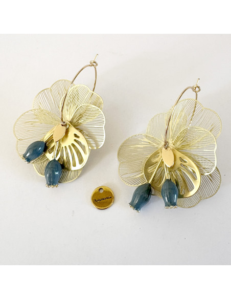 Boucles d'oreilles créoles fleurs dorées et ivoires