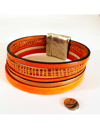 Bracelet 5 liens cuir tons orange et motifs sur fermoir aimanté