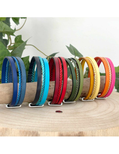 Bracelet en cuir 3 liens : 2 liens cuir uni et 1 lien cuir tressé sur fermoir aimanté argenté