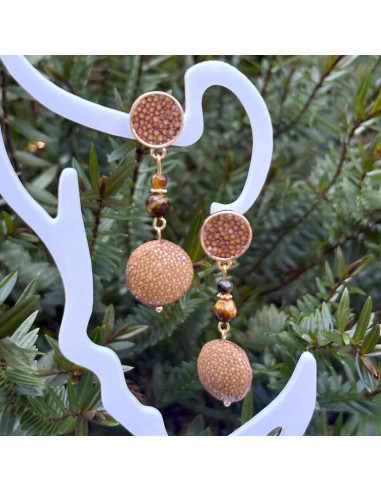Boucles d'oreilles galuchat et pierres naturelles