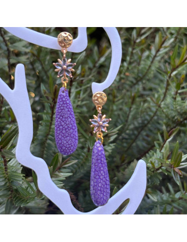Boucles d'oreilles goutte galuchat et fleur en...
