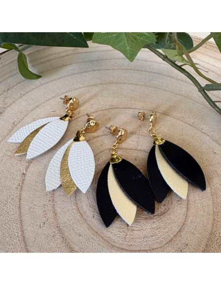 Boucles d'oreilles pétales de cuir or et noir/blanc
