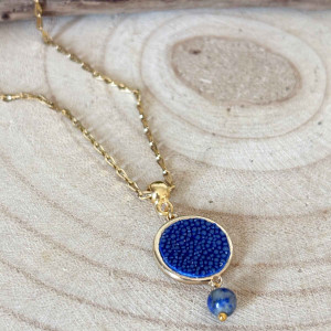 Collier médaillon galuchat avec pierre naturelle sur chaine acier inoxydable doré 2